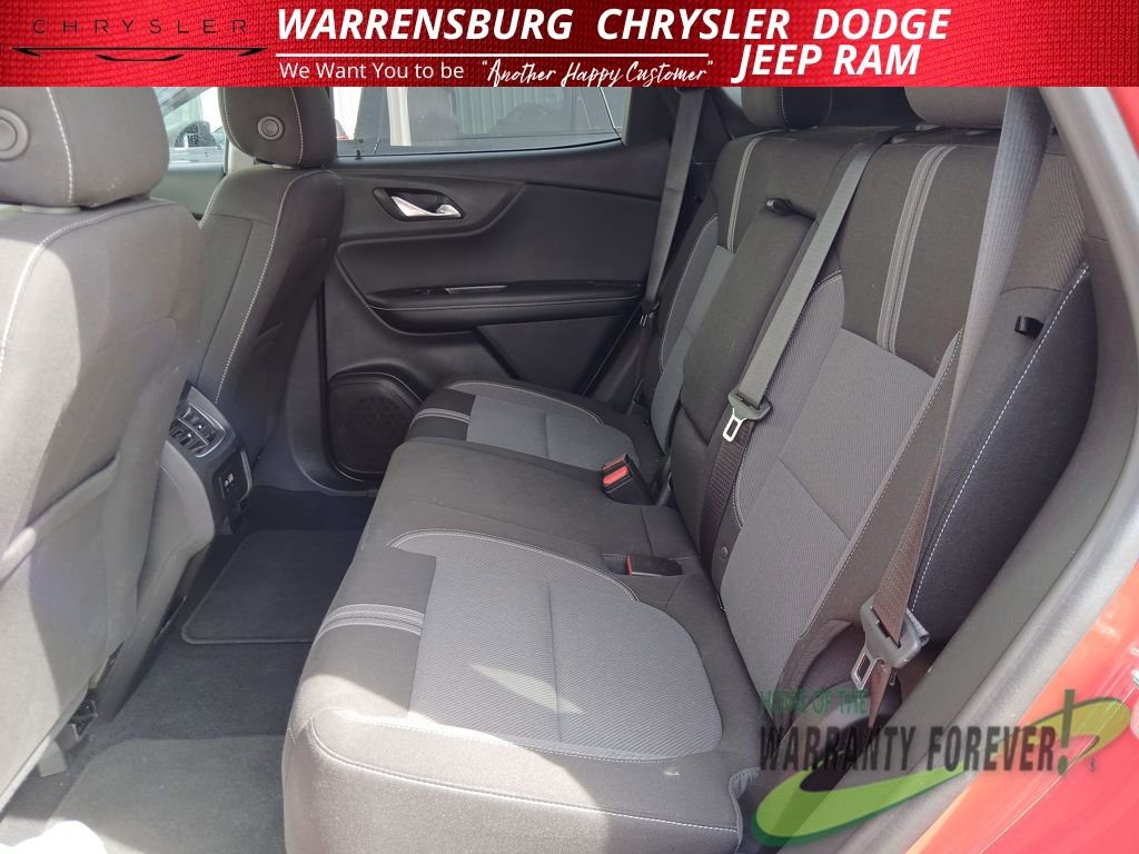 Used 2025 Chevrolet Blazer LT image 14