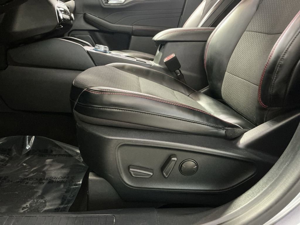 Used 2024 Ford Escape ST-Line w/ Tech Pack #1 image 22