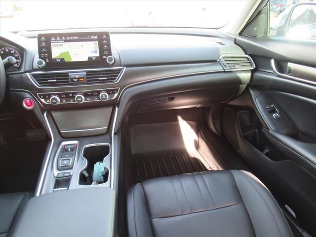 Used 2021 Honda Accord Touring image 15