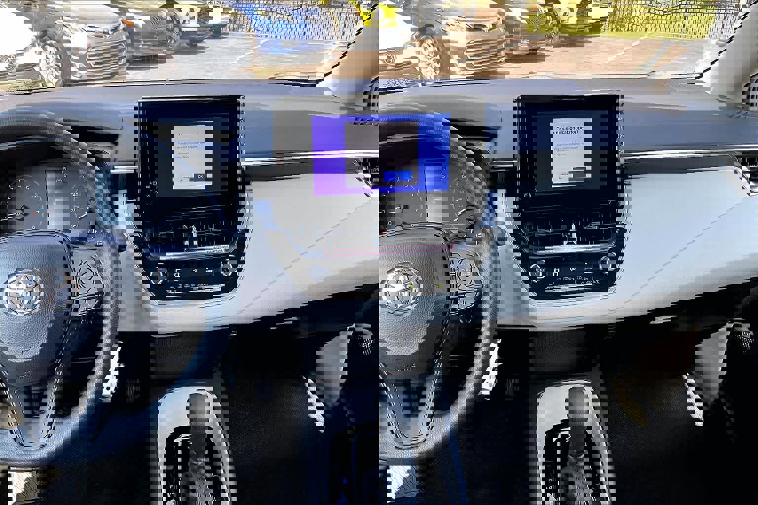 Certified 2025 Toyota Corolla LE image 7