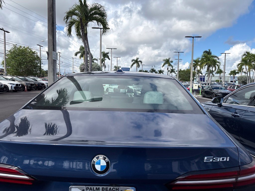 Certified 2024 BMW 530i w/ Premium Package RWD image 11
