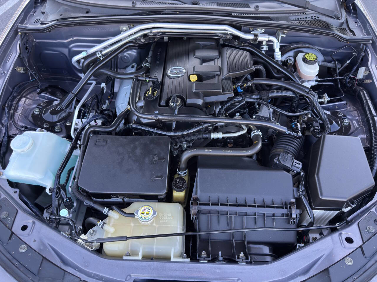 Used 2006 MAZDA MX-5 Miata Grand Touring w/ Premium Pkg RWD image 27