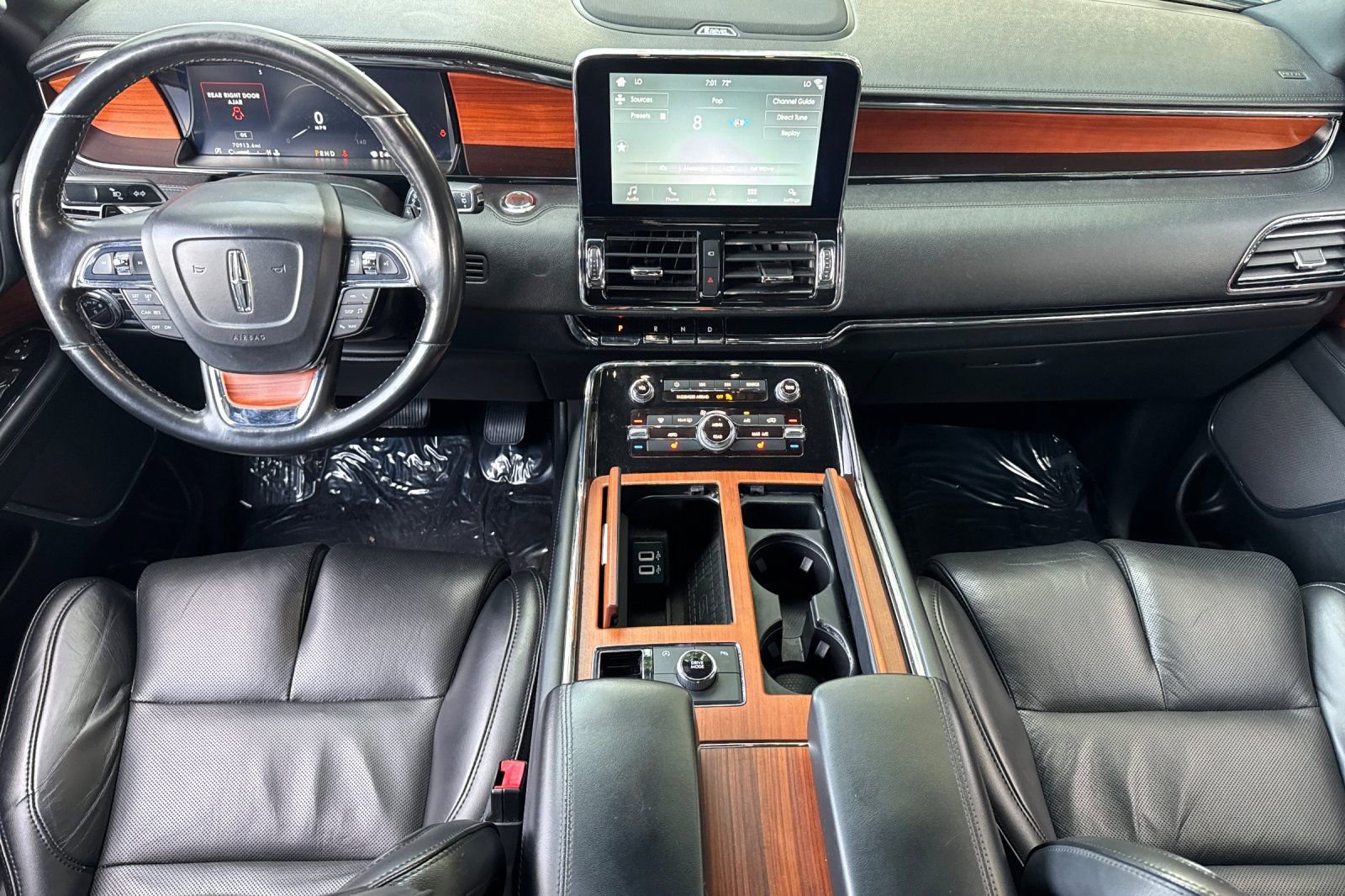 Used 2019 Lincoln Navigator L Select image 13