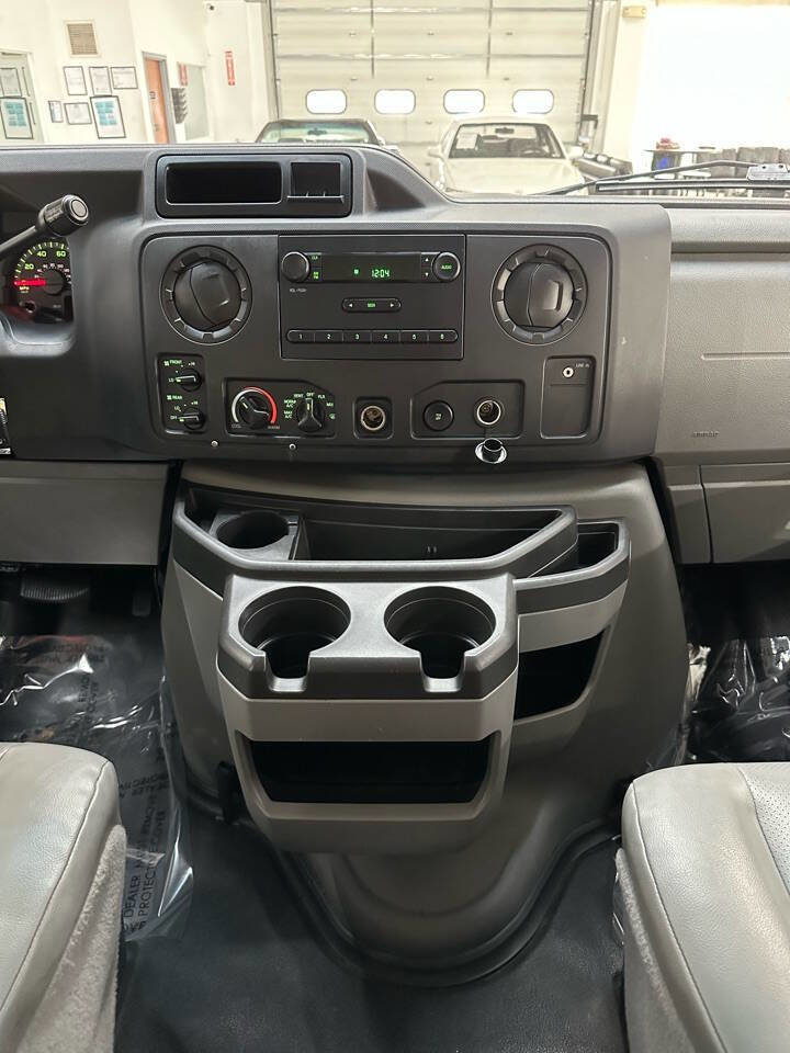 Used 2012 Ford E-250 and Econoline 250 w/ PWR Group image 24