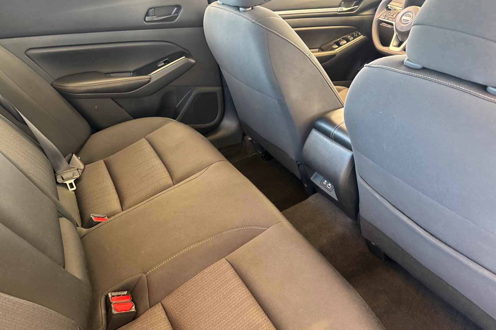 Used 2023 Nissan Altima 2.5 SV image 18