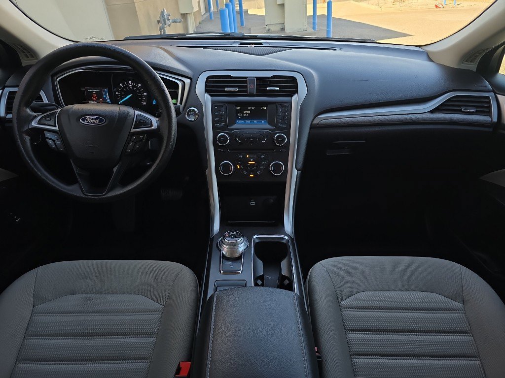 Used 2018 Ford Fusion S FWD image 21