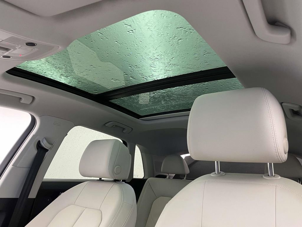 Certified 2023 Audi Q3 2.0T Premium Plus w/ Premium Plus Package image 18