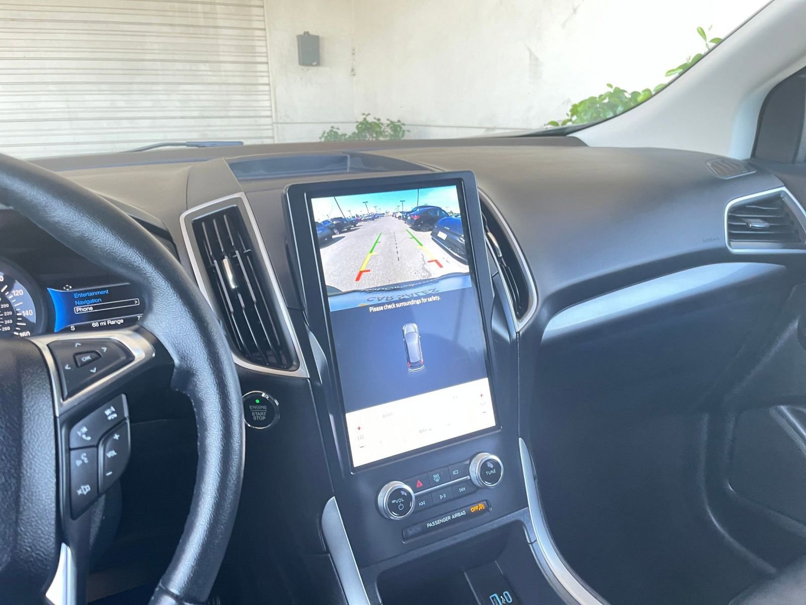 Used 2024 Ford Edge SEL image 17