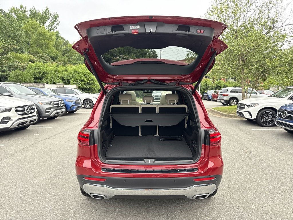 Certified 2025 Mercedes-Benz GLB 250 image 15