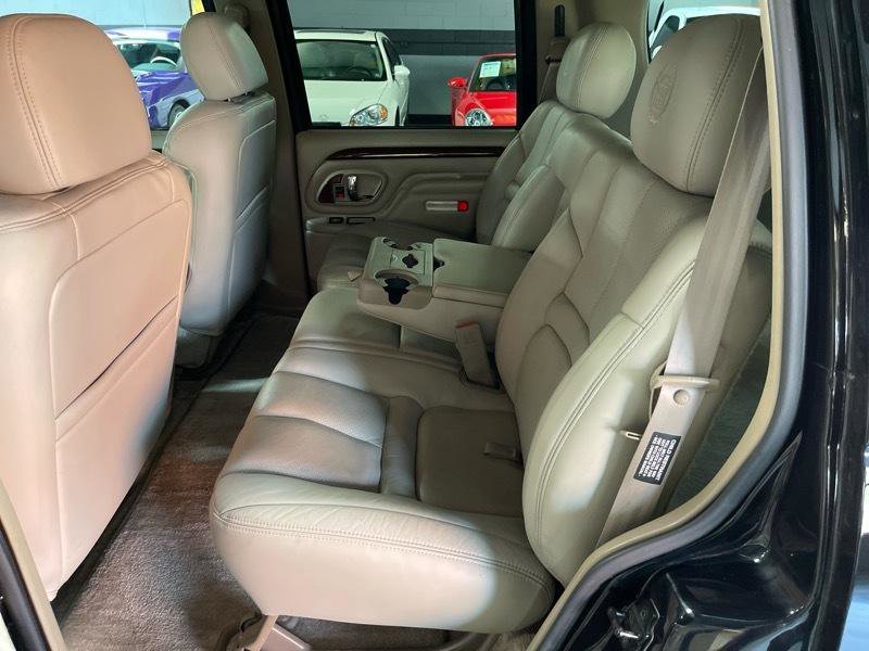 Used 1999 Cadillac Escalade 4WD image 35