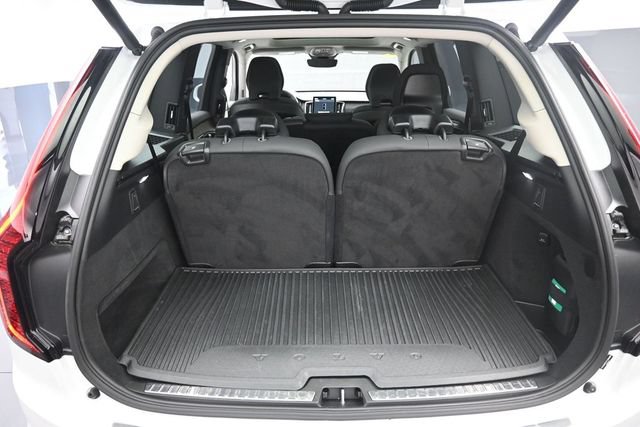 Used 2026 Volvo XC90 T8 Plus w/ Protection Package Premier AWD/4WD image 24
