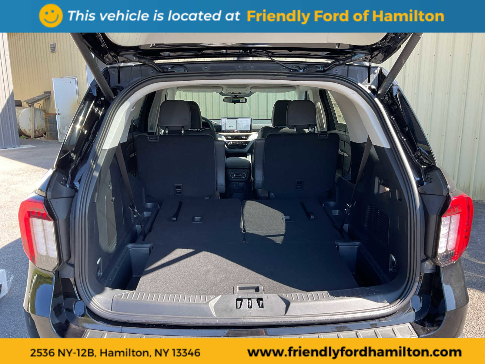 Used 2025 Ford Explorer Active image 24