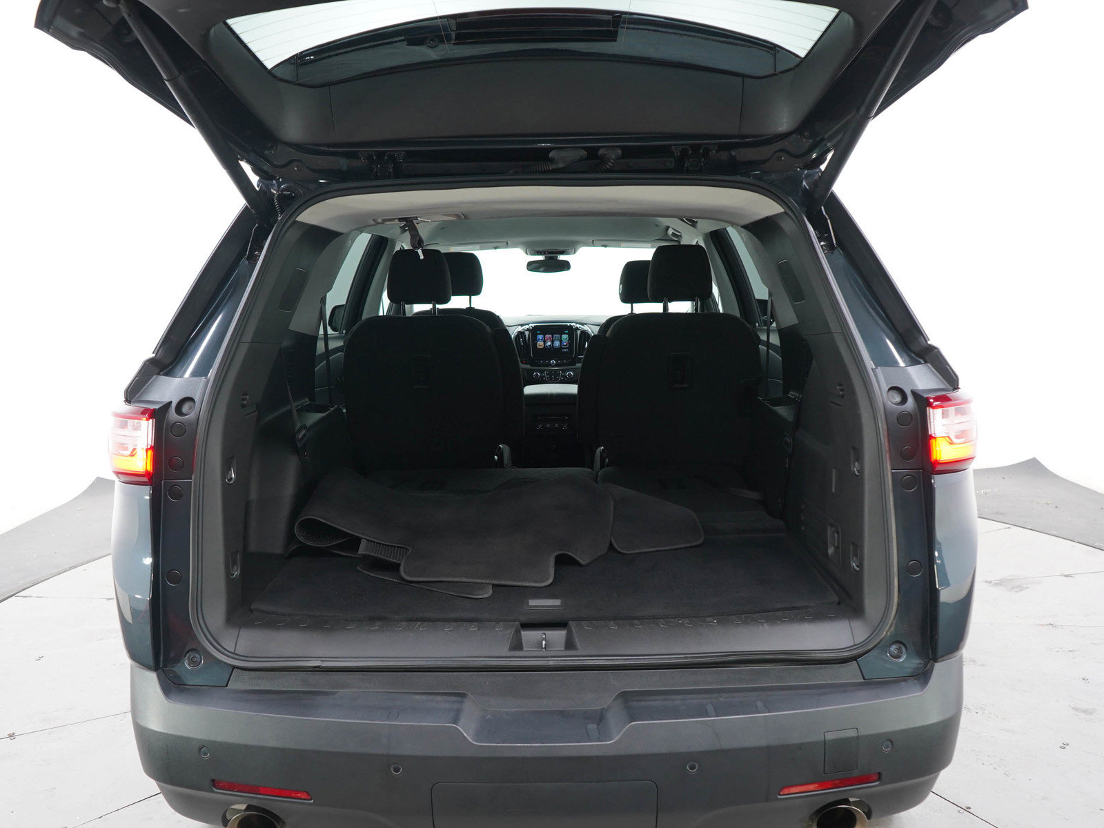 Used 2019 Chevrolet Traverse LT AWD/4WD image 17