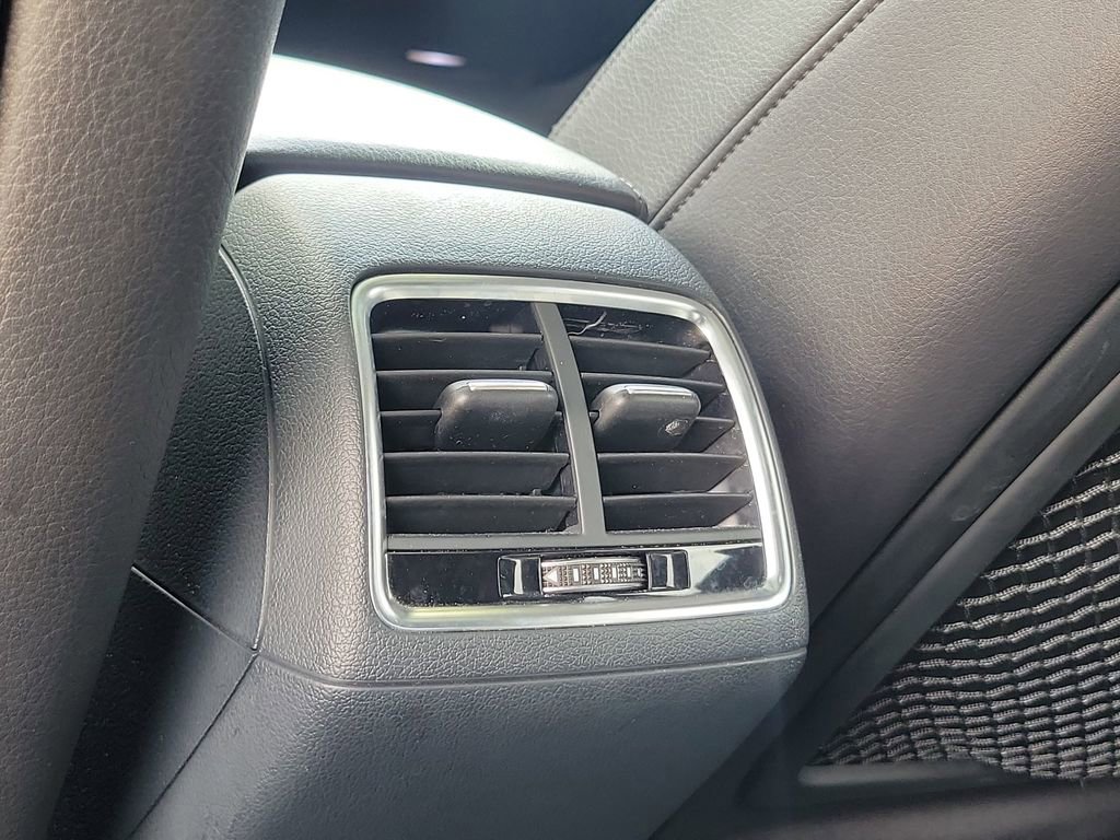 Used 2018 Audi Q3 2.0T Premium image 22