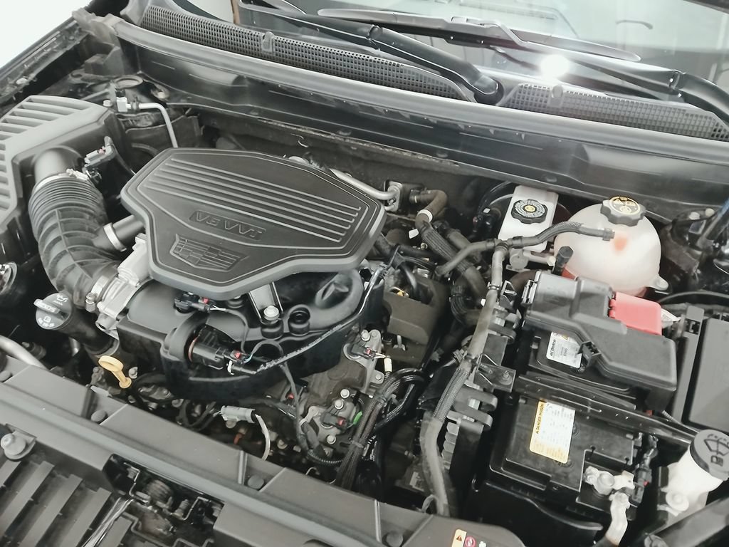Certified 2022 Cadillac XT5 Premium Luxury AWD/4WD image 33