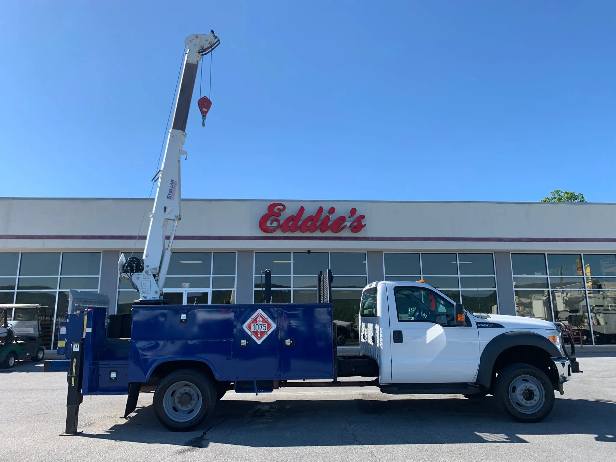 Used 2015 Ford F550 4x4 Regular Cab Super Duty image 36