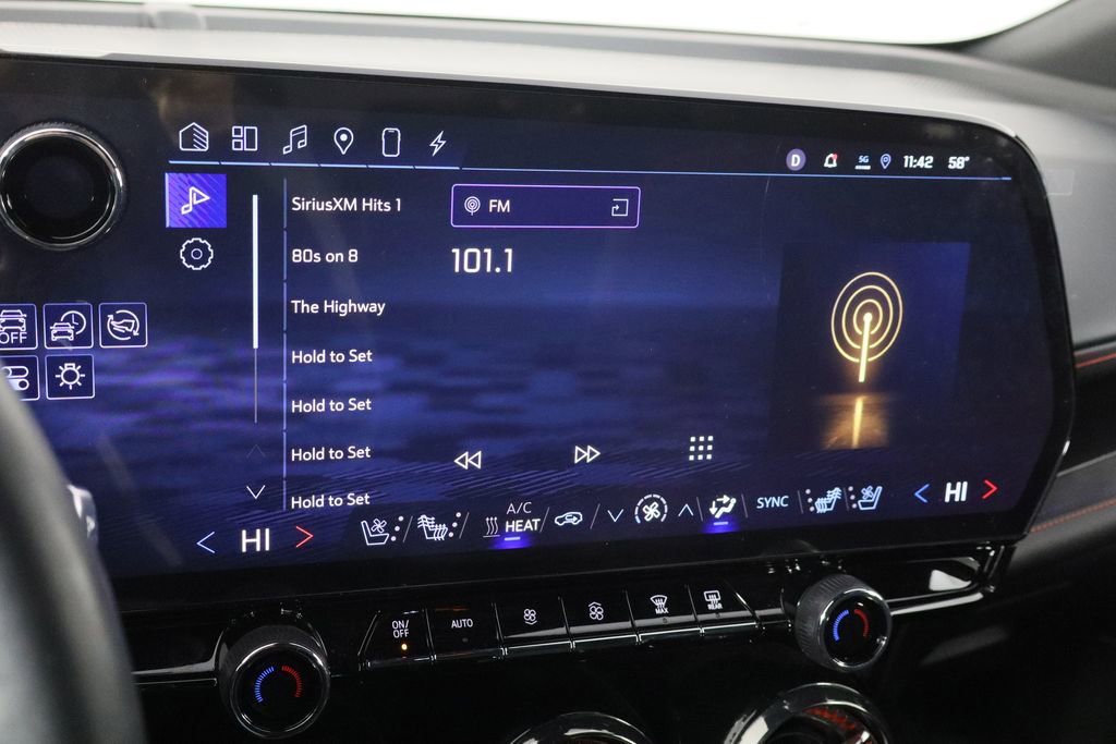 Used 2024 Chevrolet Blazer EV RS image 35