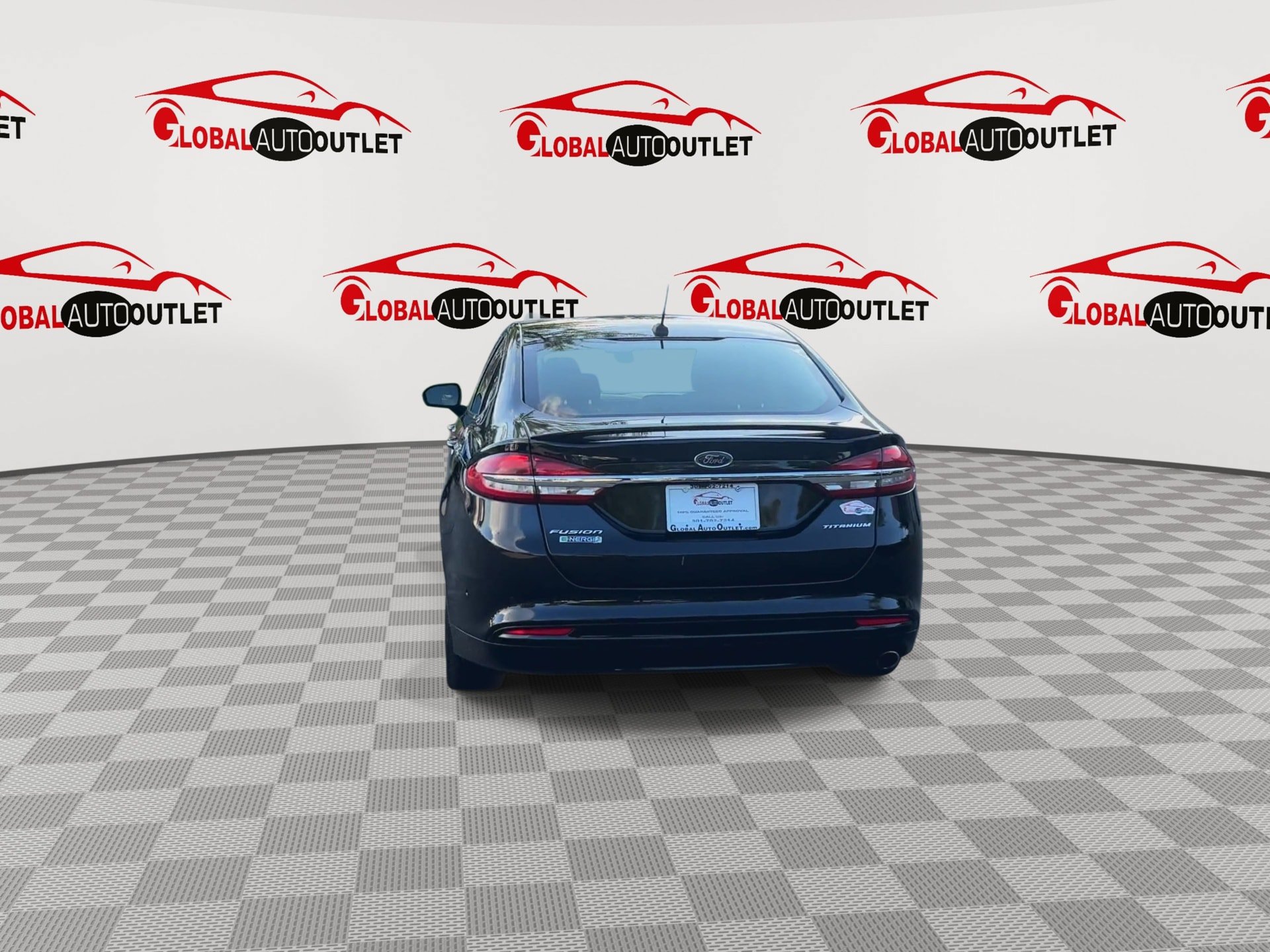Used 2018 Ford Fusion Energi Titanium FWD image 7