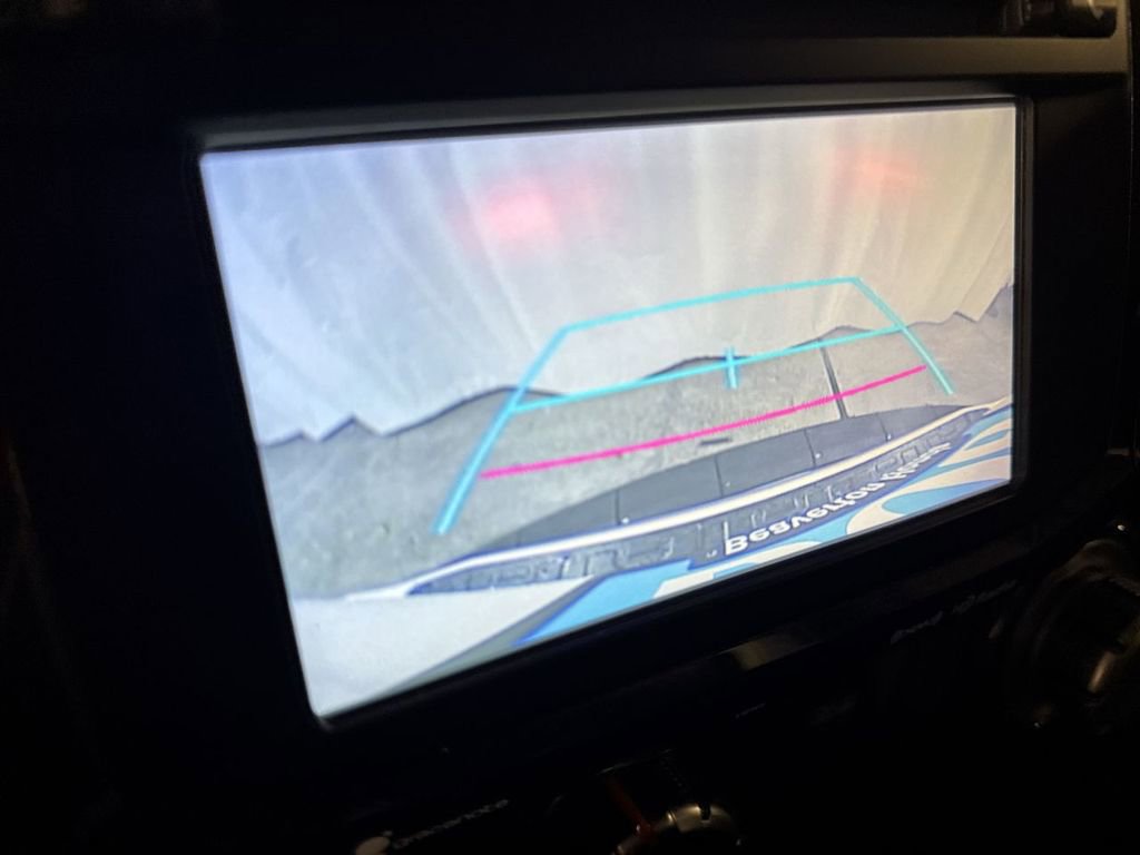 Used 2018 Toyota 4Runner TRD Off-Road Premium w/ Wilderness Package image 25