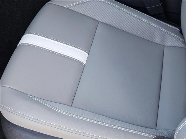 New 2026 Toyota Camry SE image 4