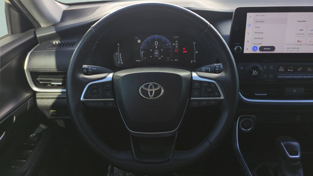Used 2024 Toyota Grand Highlander FWD image 12