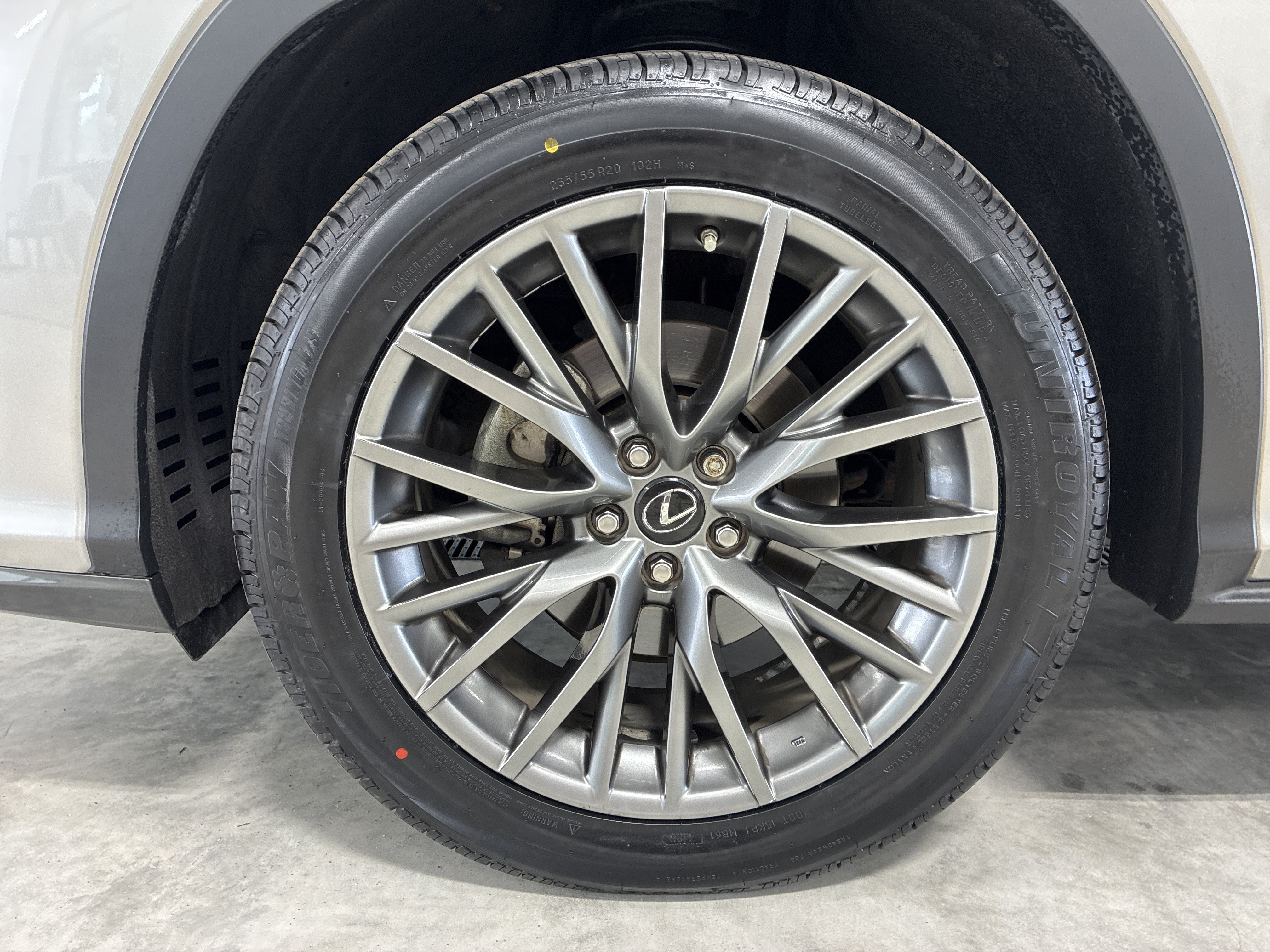 Used 2018 Lexus RX 450h F Sport w/ Accessory Package AWD/4WD image 32