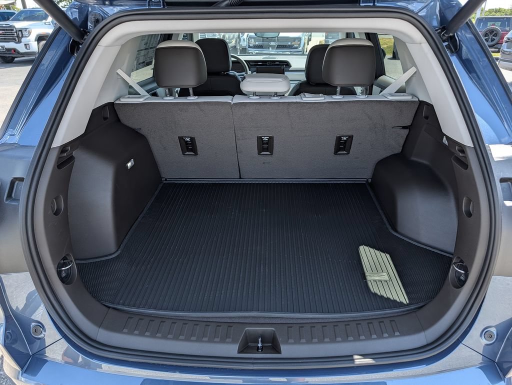 New 2027 GMC Terrain Denali w/ LPO, Floor Liner Package AWD/4WD image 25