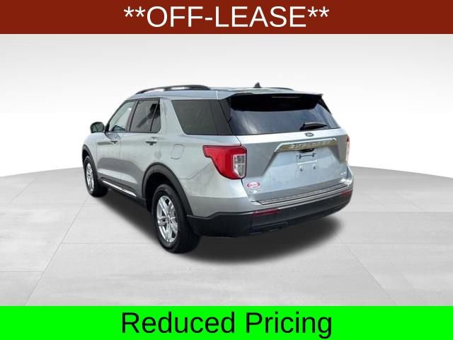 Used 2023 Ford Explorer XLT image 5