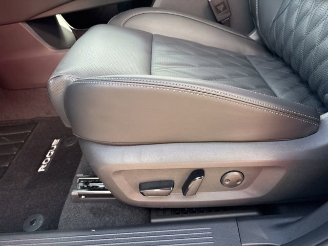 New 2026 Nissan Rogue Platinum w/ Platinum Premium Package image 12