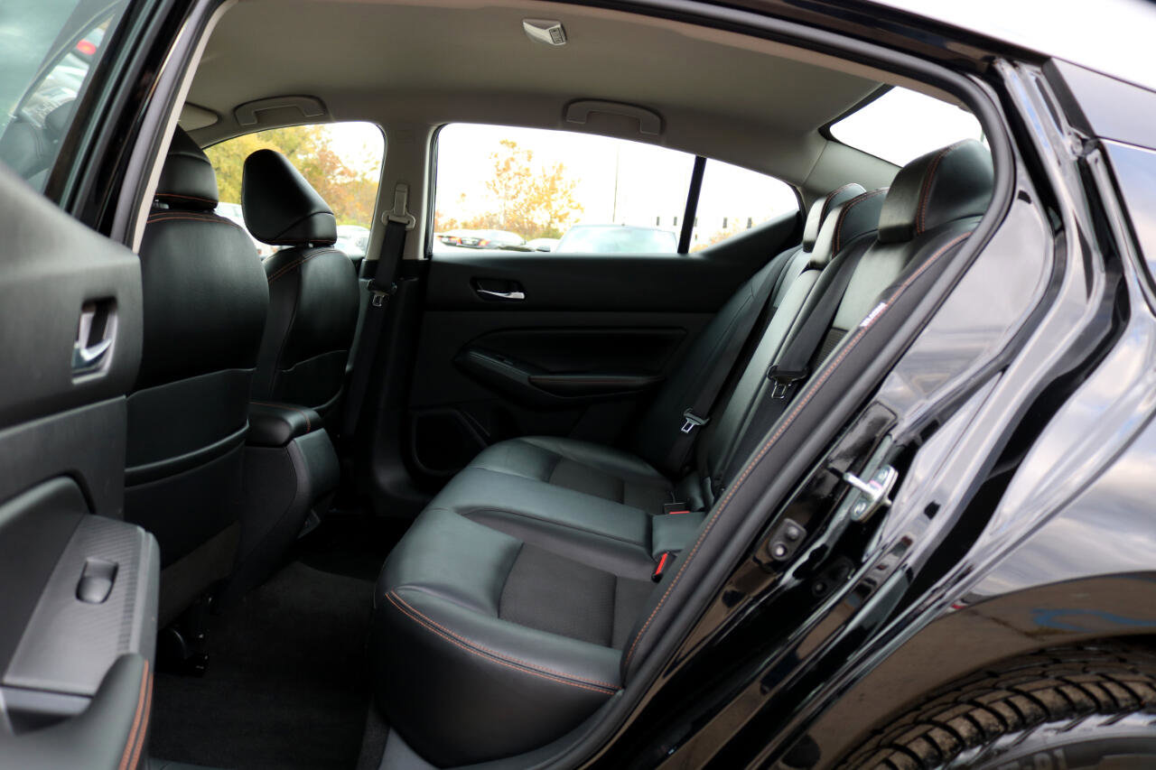 Used 2021 Nissan Altima 2.5 SR image 36