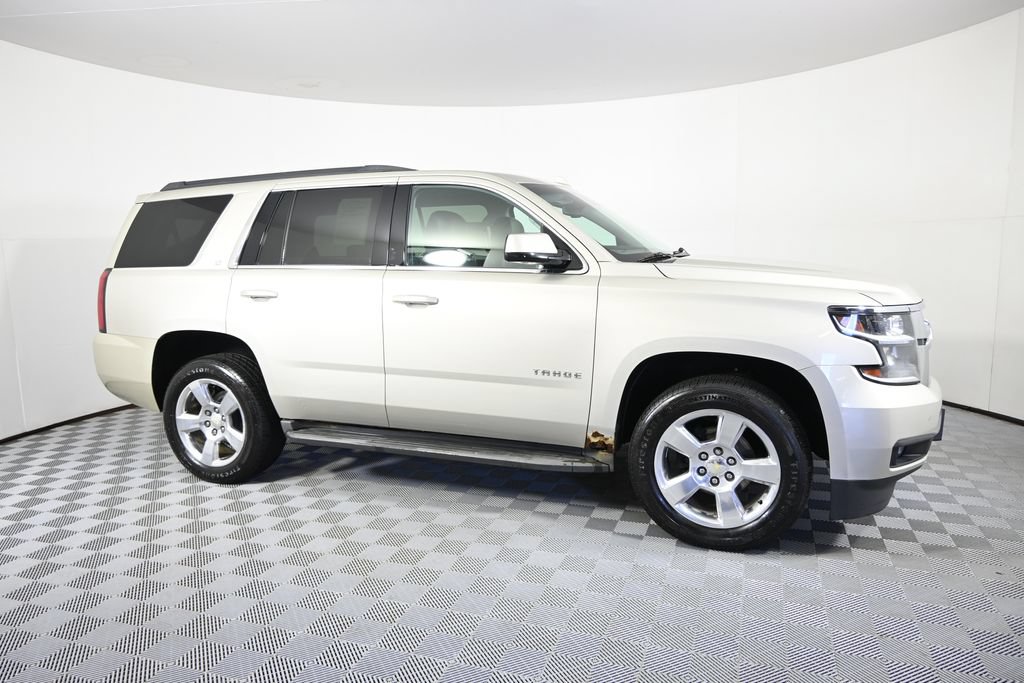 Used 2015 Chevrolet Tahoe LT w/ Luxury Package AWD/4WD image 8