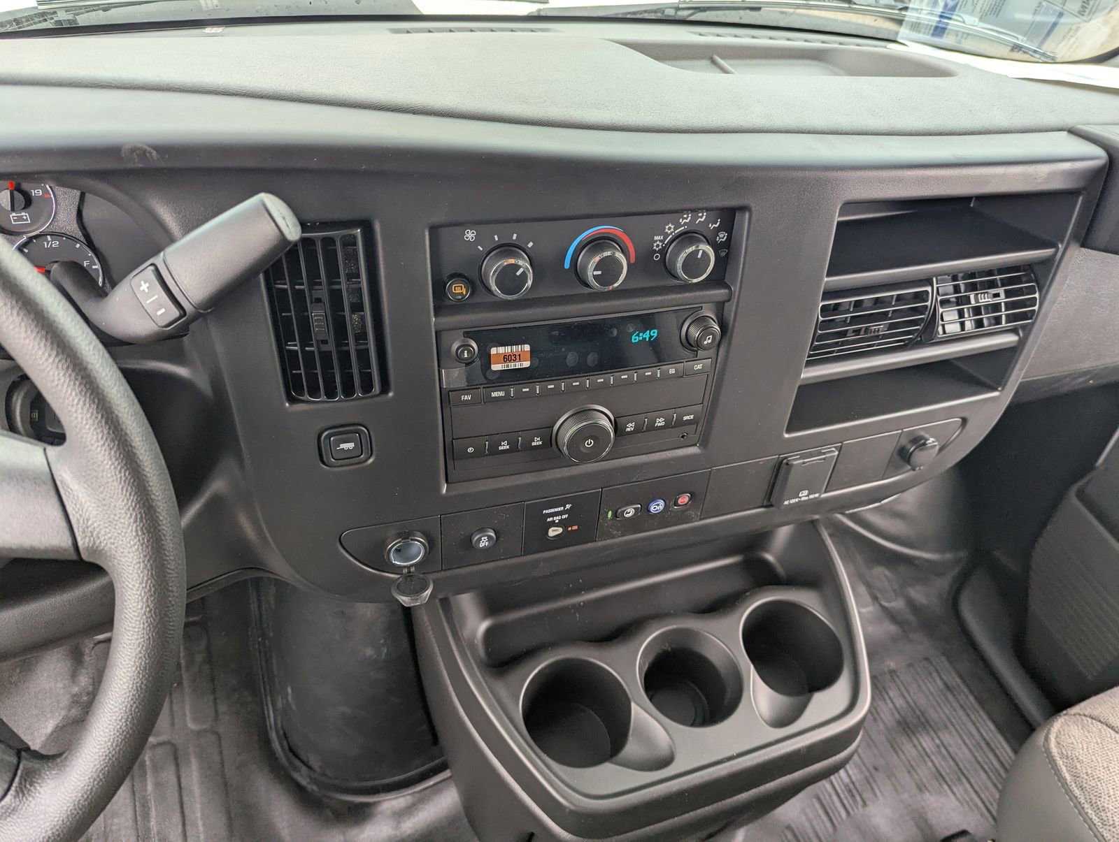 New 2026 Chevrolet Express 2500 w/ Driver Convenience Package RWD image 17