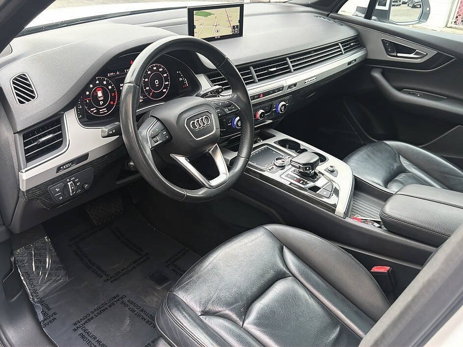 Used 2019 Audi Q7 2.0T Premium Plus w/ Premium Plus Package AWD/4WD image 5