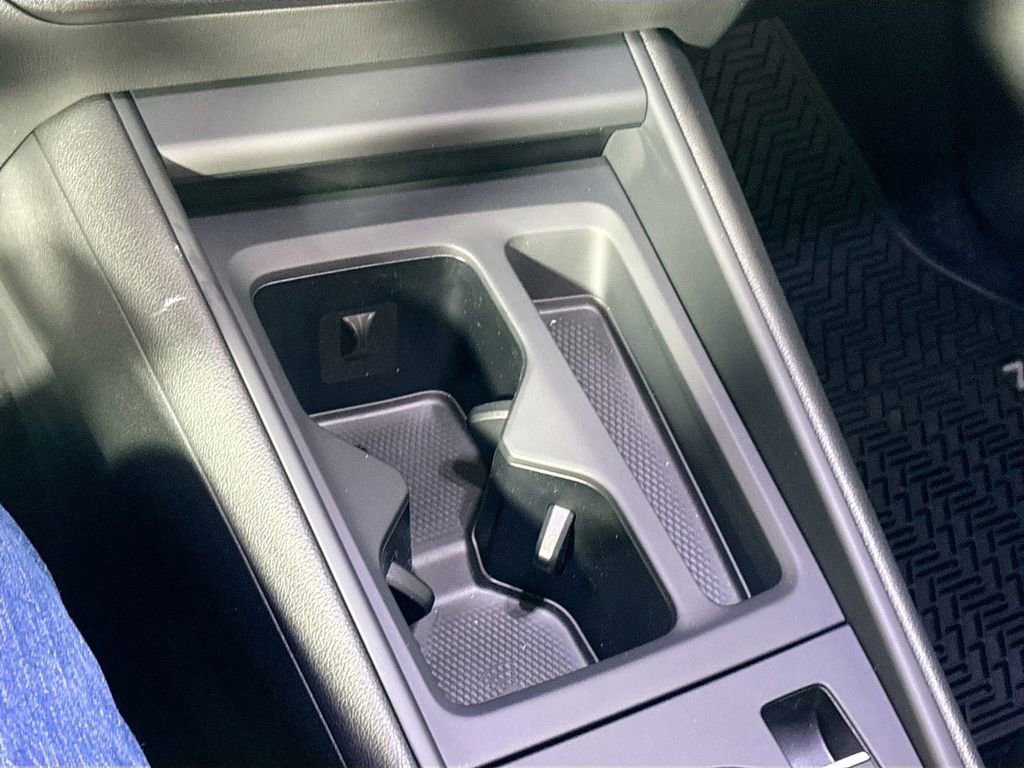 New 2026 Volkswagen Tiguan SE image 15