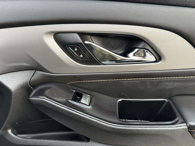 Used 2020 Chevrolet Traverse LT FWD image 55