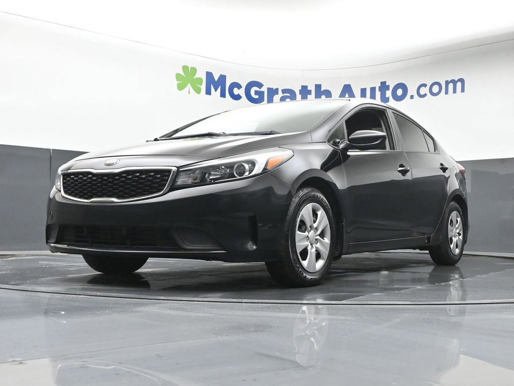 Used 2017 Kia Forte LX image 6