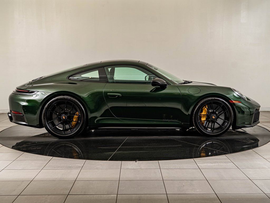 Certified 2026 Porsche 911 Carrera GTS image 9