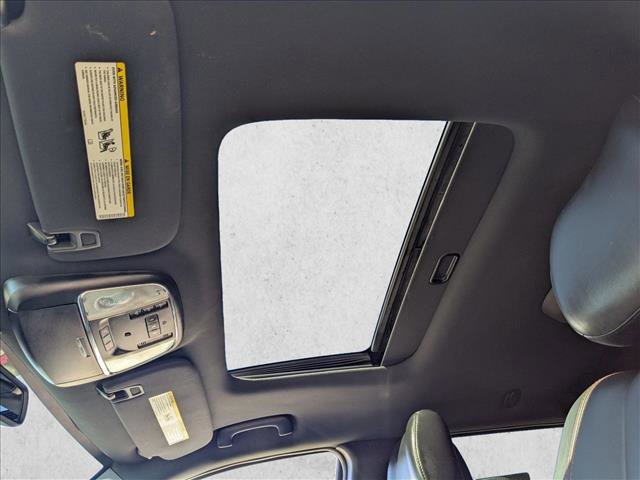 Used 2015 Dodge Durango R/T w/ Technology Group image 16