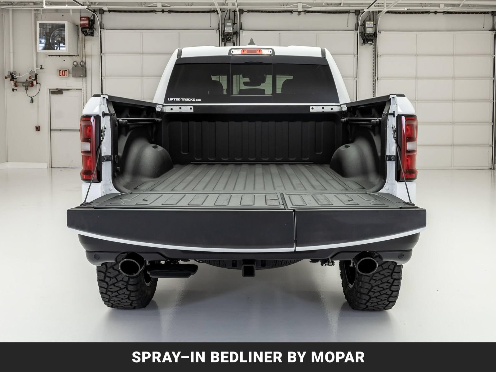 Used 2025 RAM 1500 Rebel w/ Advanced Safety Group II AWD/4WD image 9