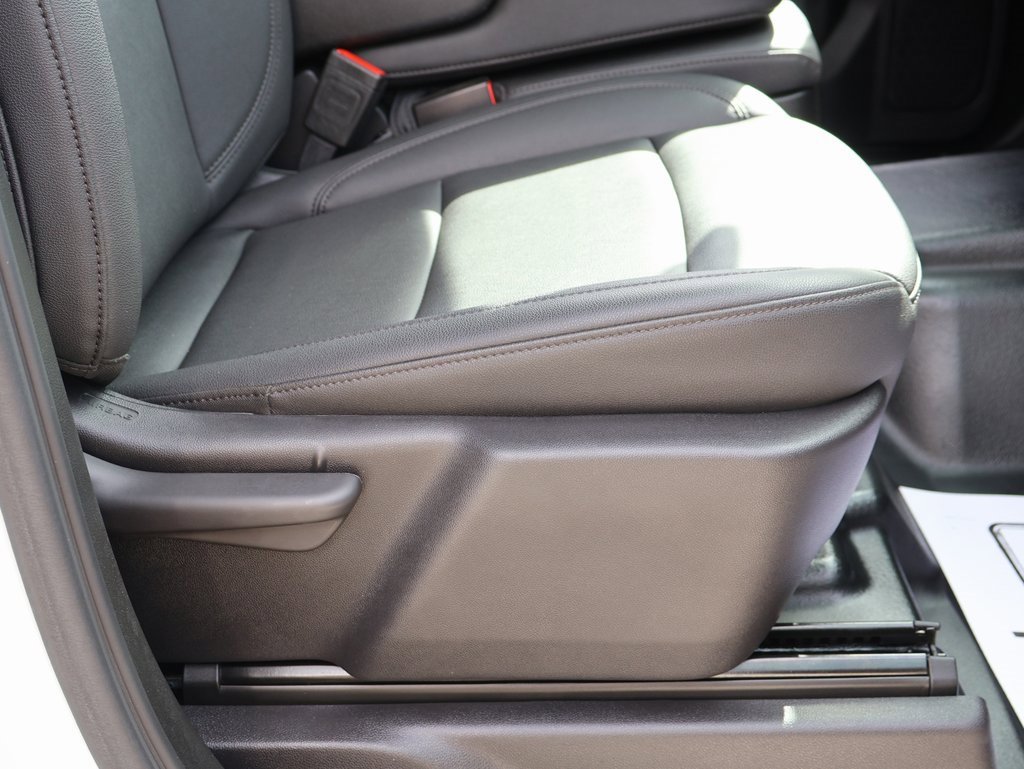 Used 2024 GMC Sierra 2500 Pro image 10