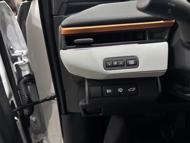 Used 2026 Subaru Uncharted AWD image 13
