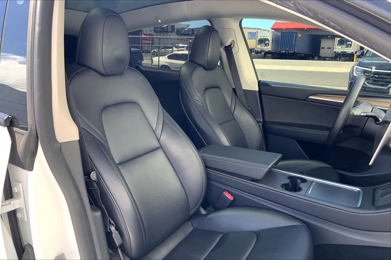 Used 2023 Tesla Model Y Long Range AWD/4WD image 14