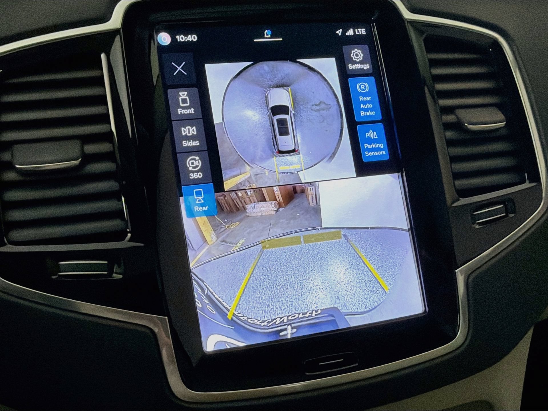 Certified 2024 Volvo XC90 B5 Plus AWD/4WD image 15