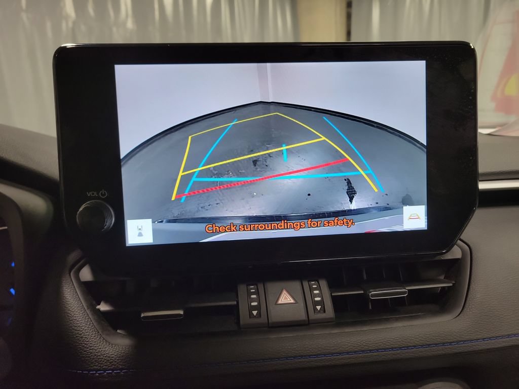 Used 2024 Toyota RAV4 XSE AWD/4WD image 18