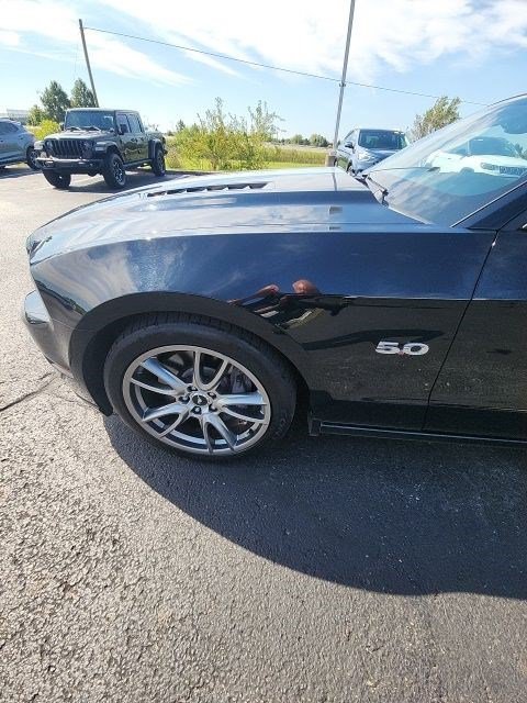 Used 2014 Ford Mustang GT Premium w/ Electronics Package RWD image 19
