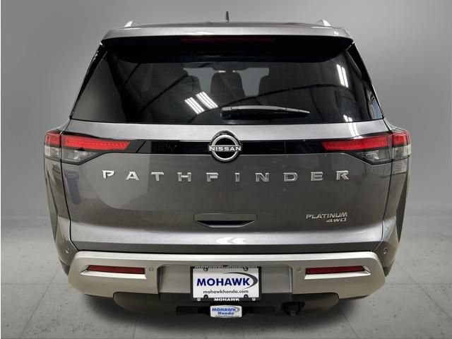 Used 2024 Nissan Pathfinder Platinum w/ Cargo Package AWD/4WD image 4