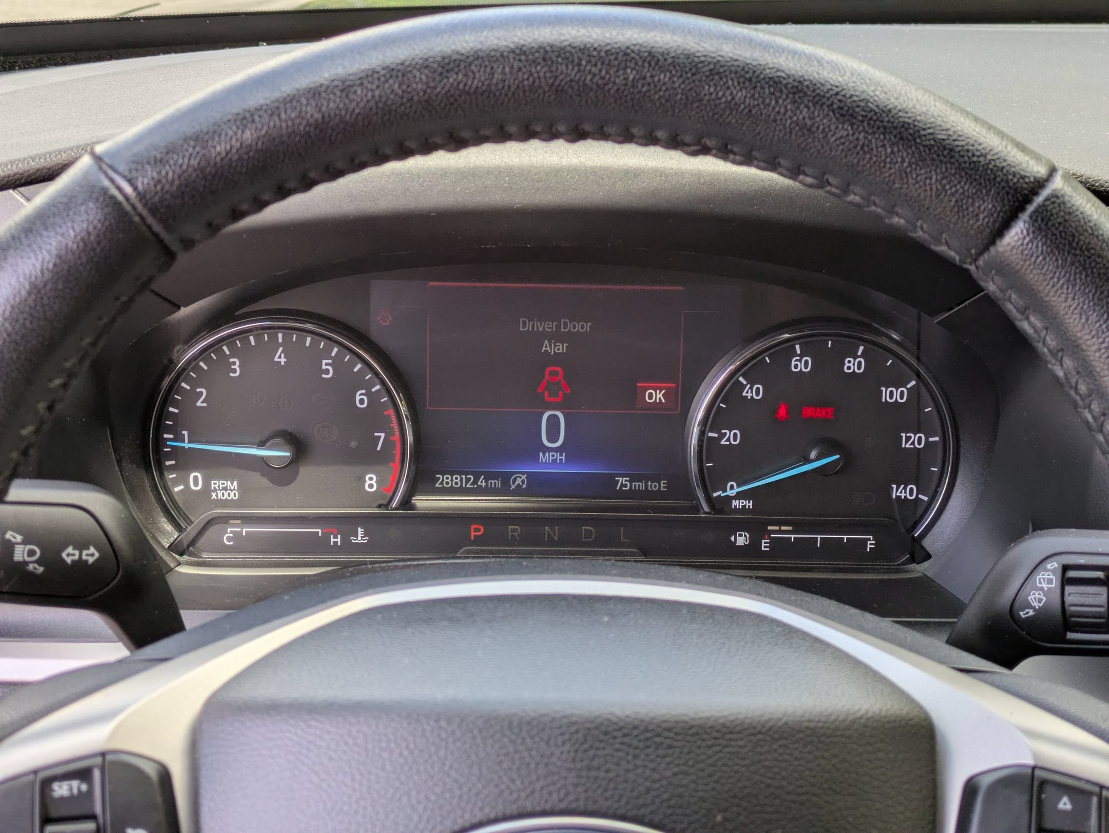 Used 2024 Ford Explorer XLT AWD/4WD image 10
