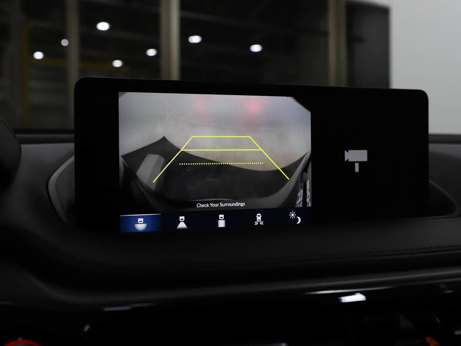 Used 2022 Acura MDX A-Spec image 30