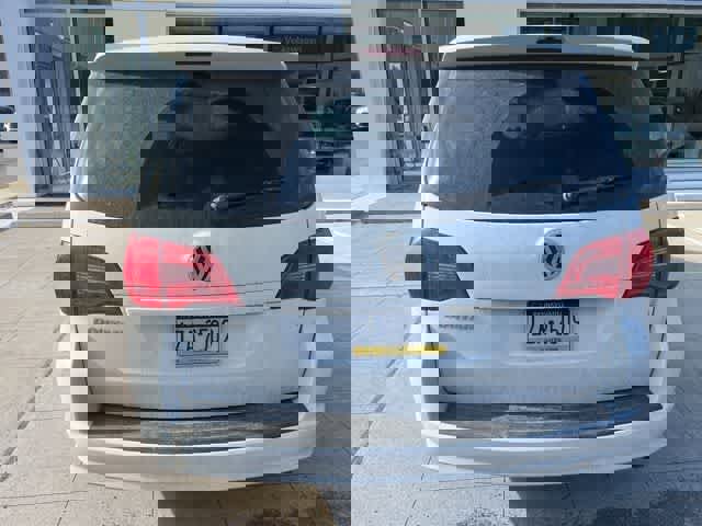 Used 2013 Volkswagen Routan S image 4