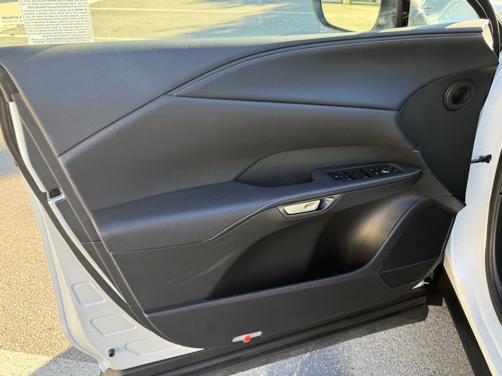 Used 2024 Lexus RX 350h 350h image 21